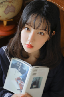 墨燃给楚晚宁用冰块
